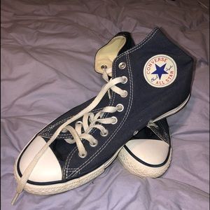 Converse Allstar navy canvas high tops